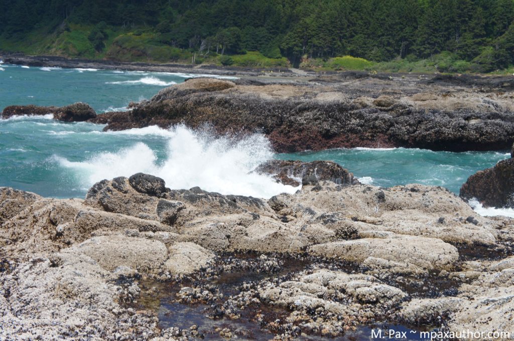 devils punch bowl