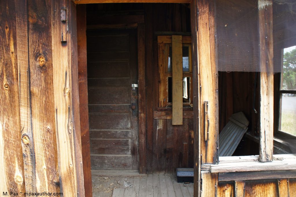 abandoned places Ashwood, Oregon