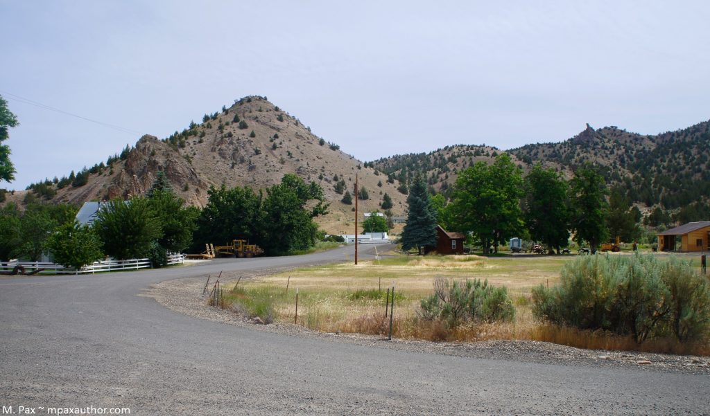 off the beaten path Oregon, Ashwood